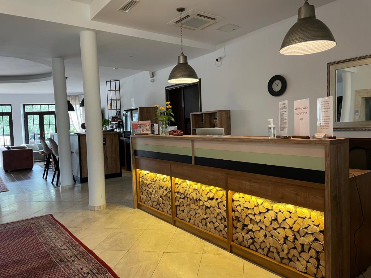 Stary Tartak Hotell Iława Exteriör bild