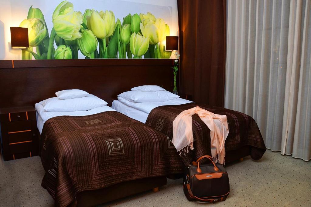 Stary Tartak Hotell Iława Rum bild